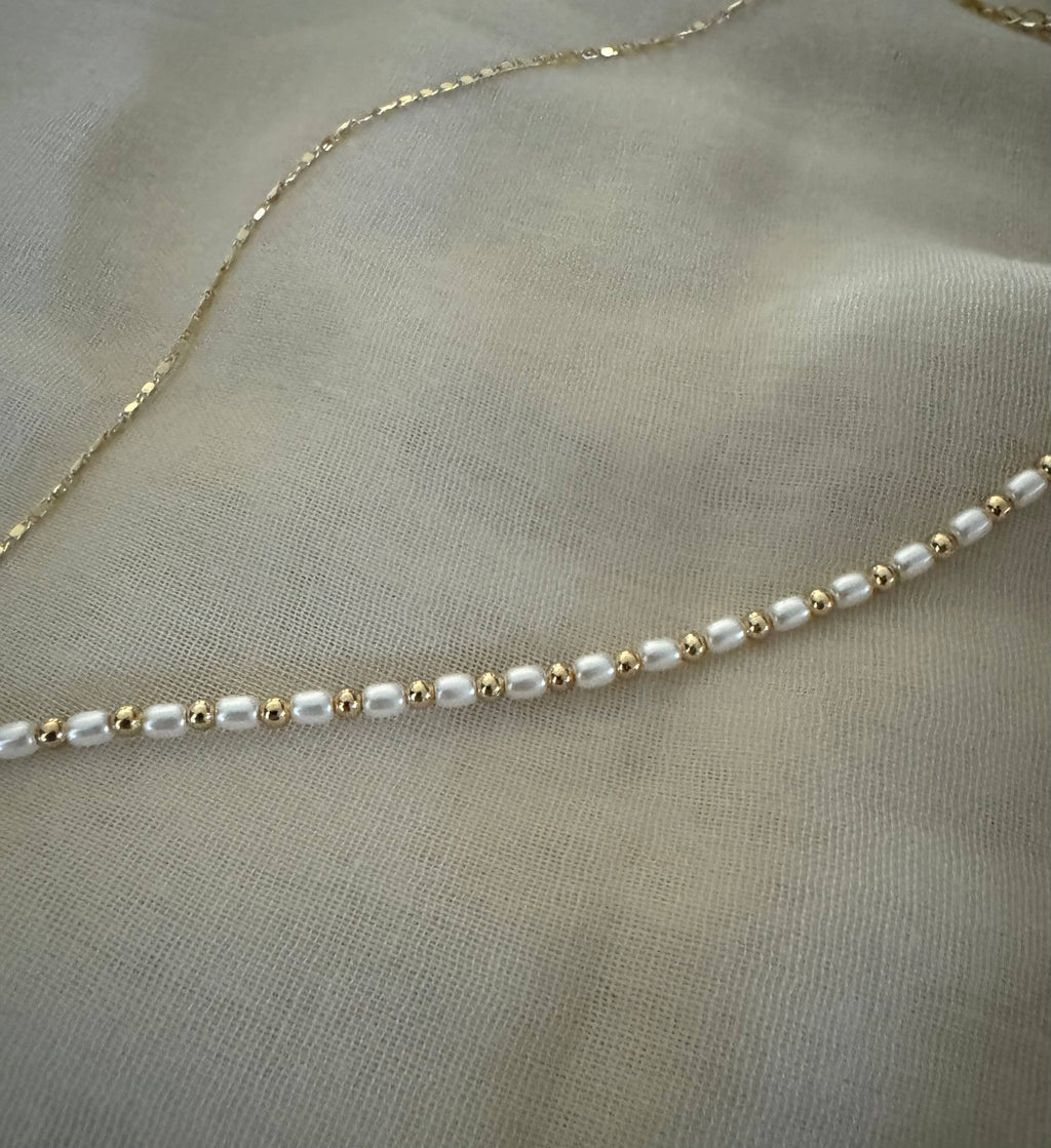 Mother of pearl necklace