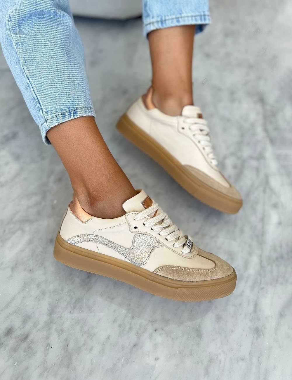 Novalis Beige Leather Sneakers