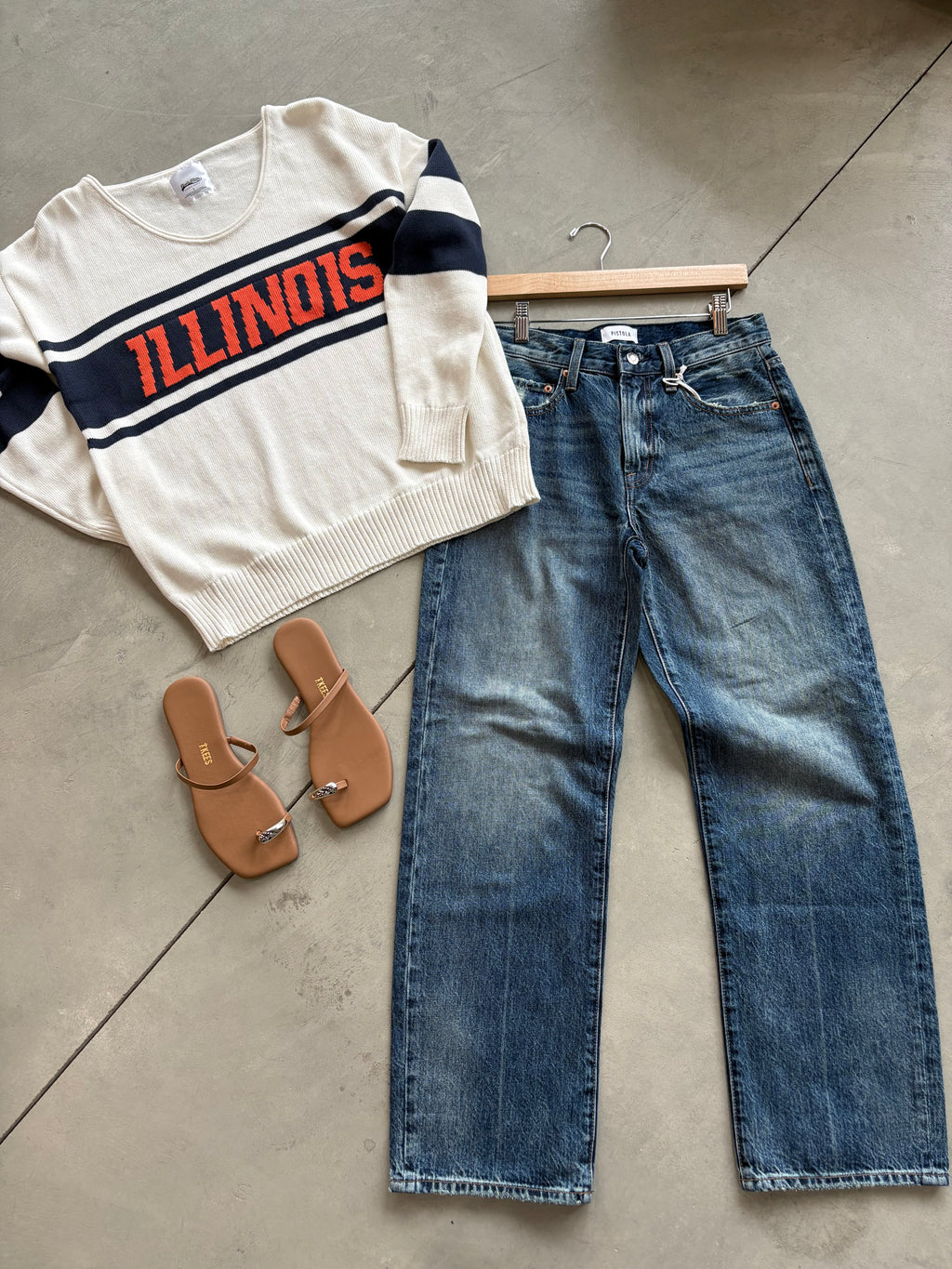 Illinois Vintage V-Neck Sweater