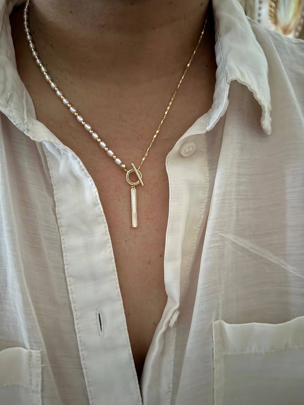 Mother of pearl necklace