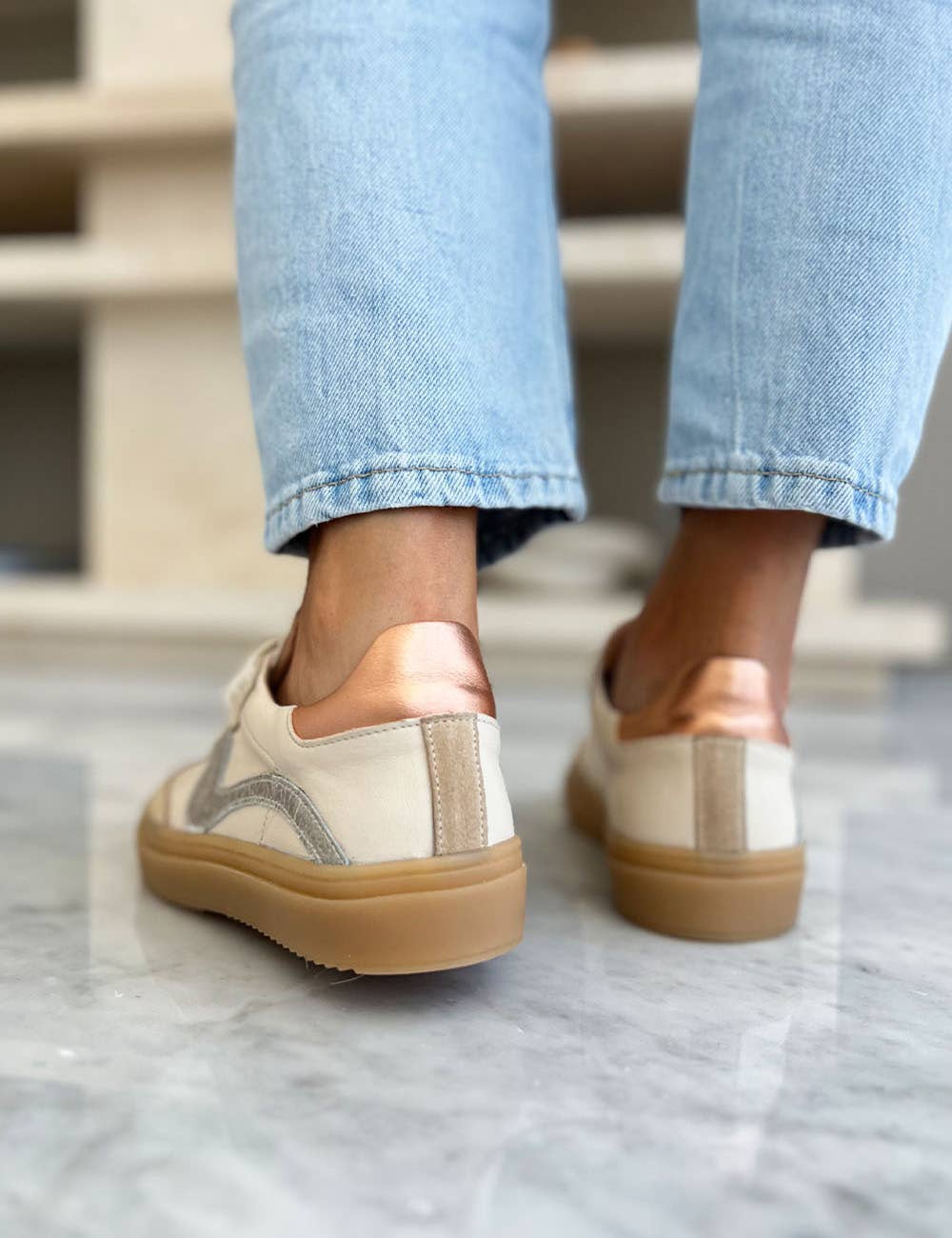 Novalis Beige Leather Sneakers