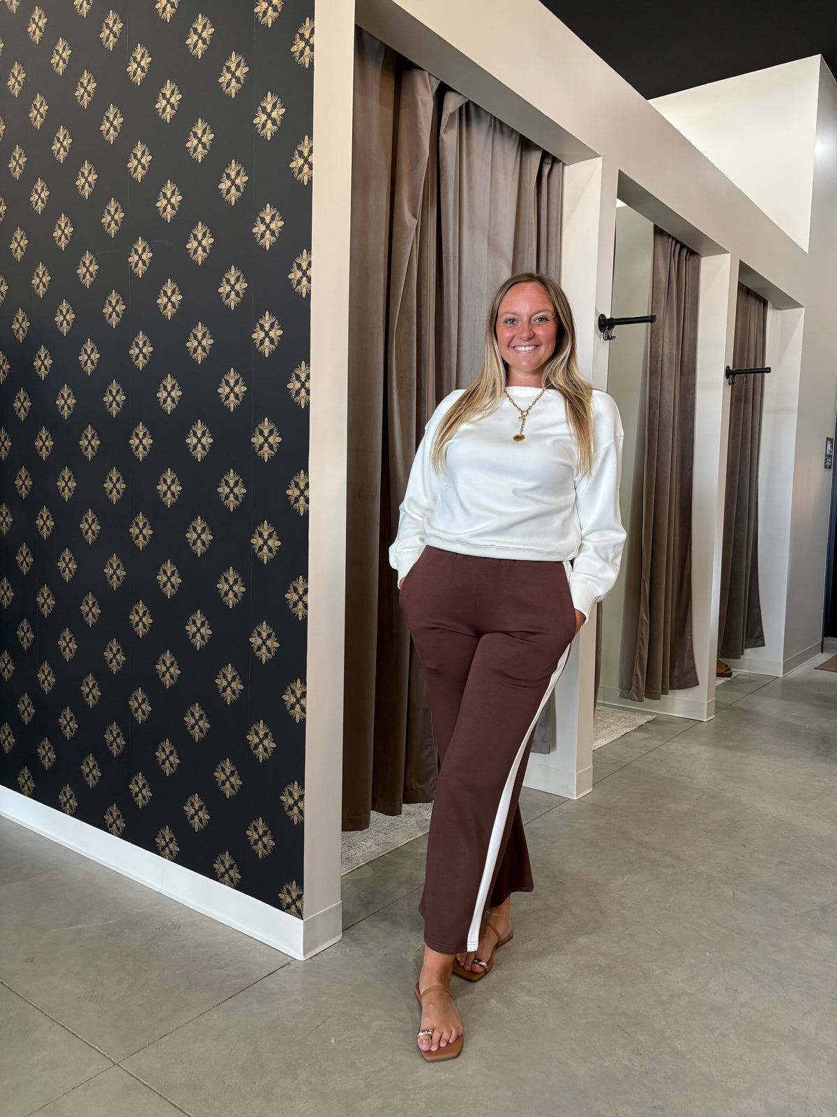 Cocoa w/Ivory stripe wide leg pant