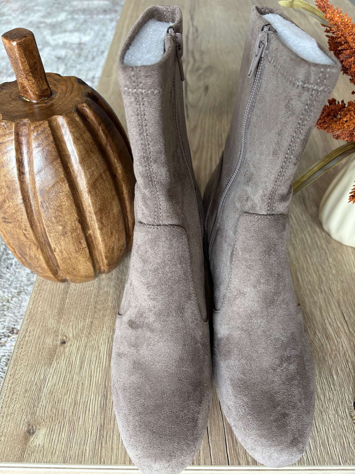Silent D Goldie Taupe Stretch Suede Boot