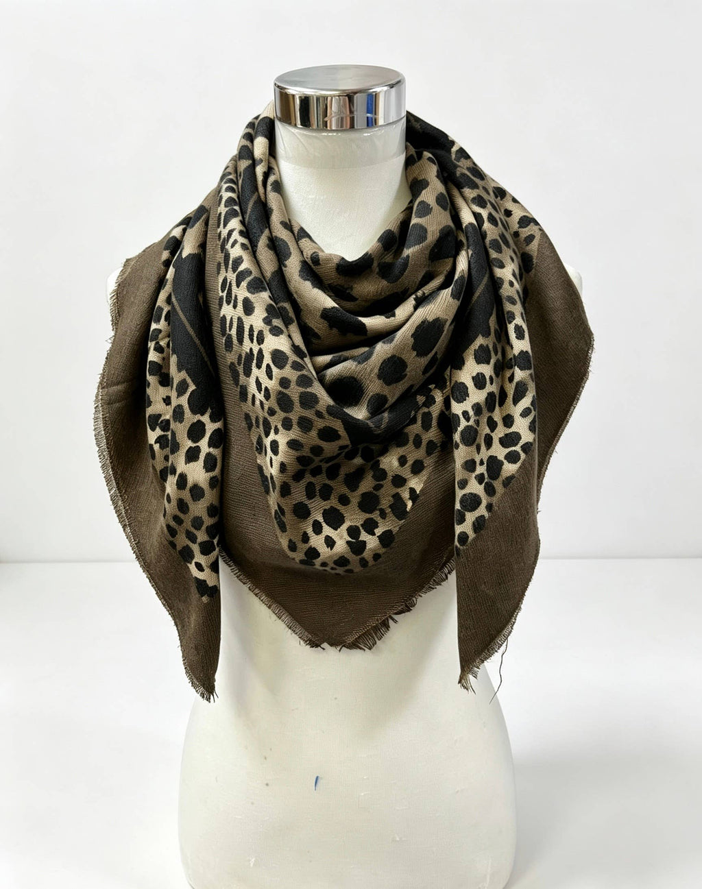 Trendy leopard square scarf