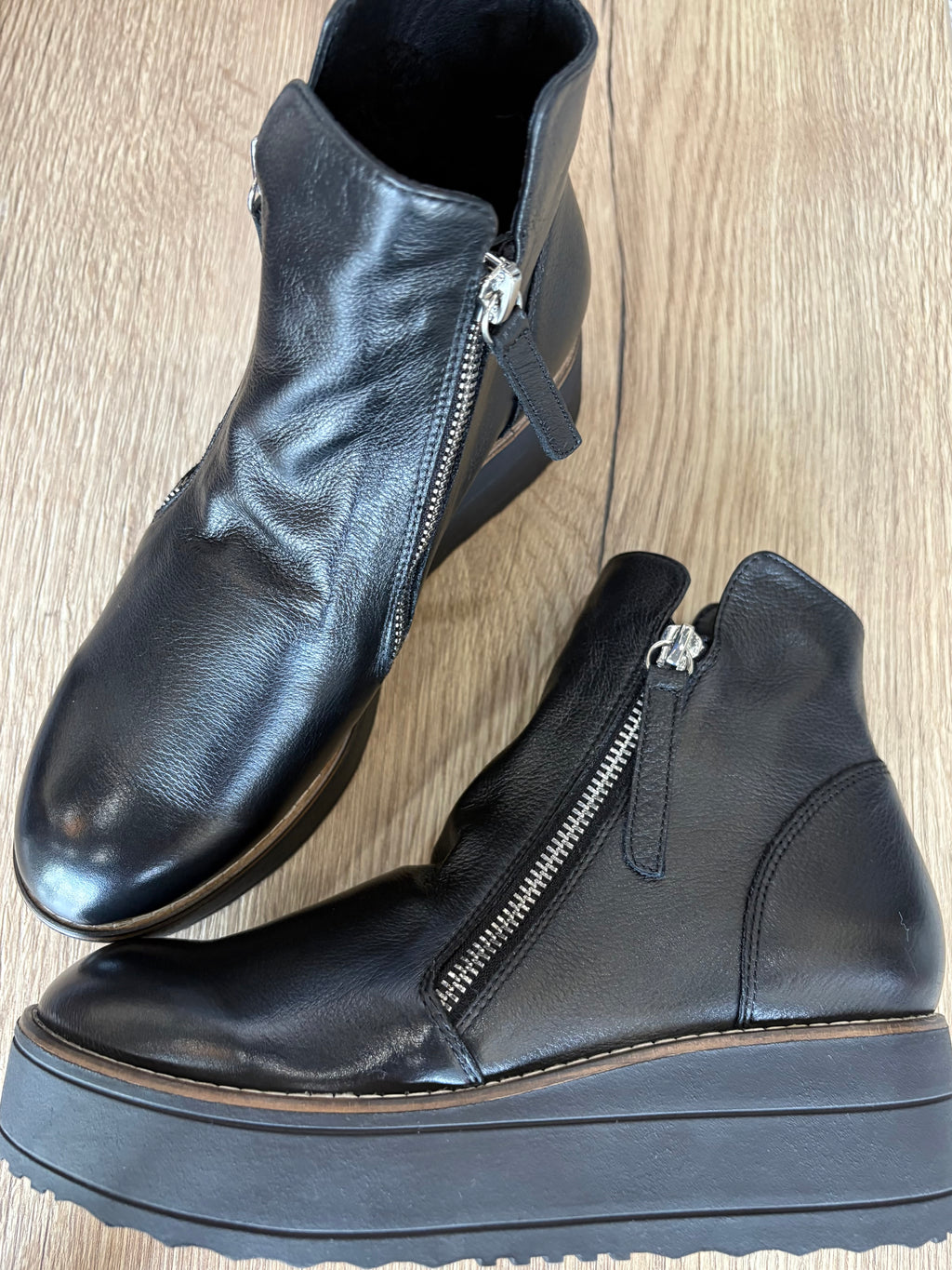 Silent D Nene Black Leather Boot