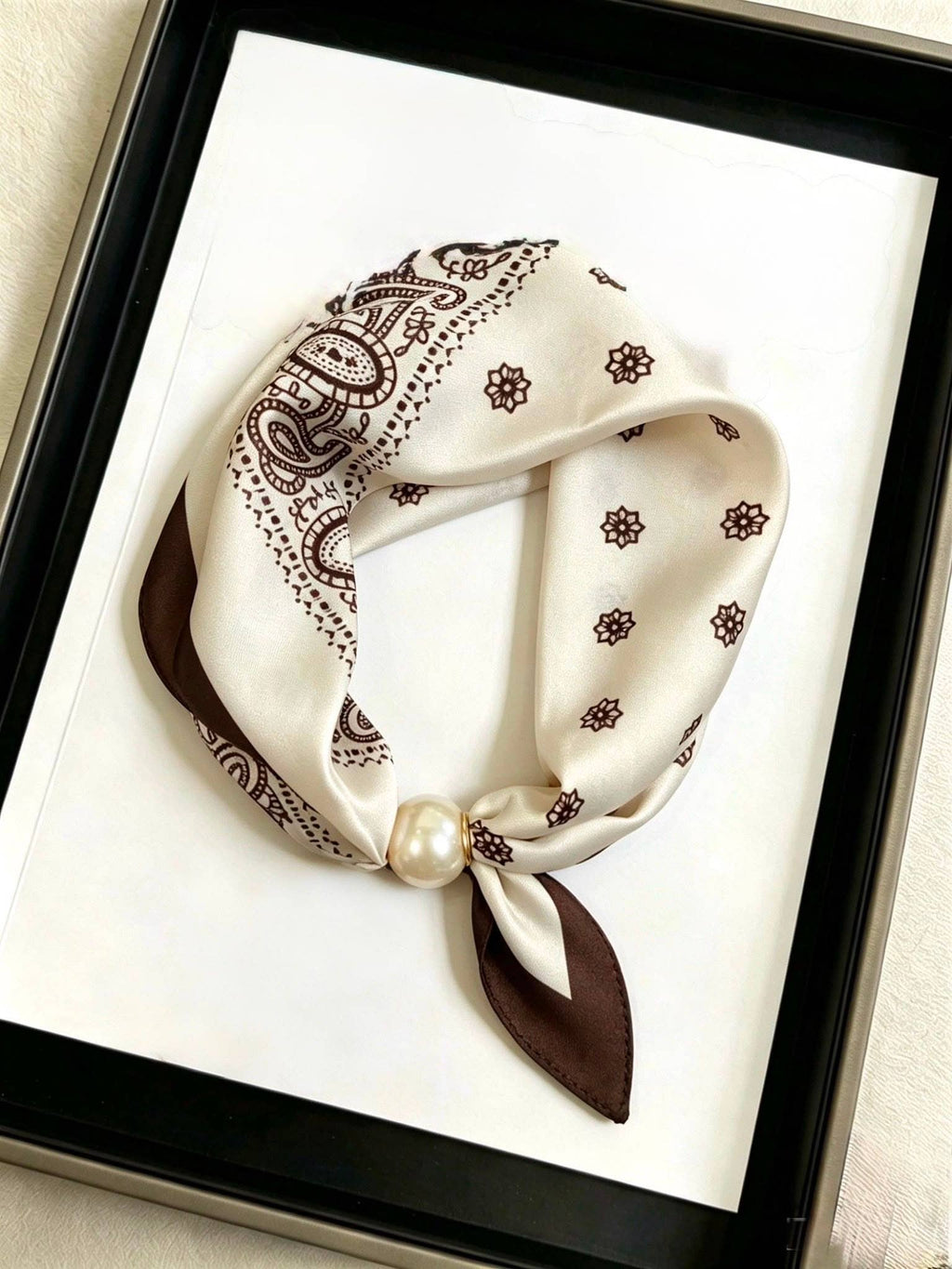 Satin scarf with magnetic pearl clasp