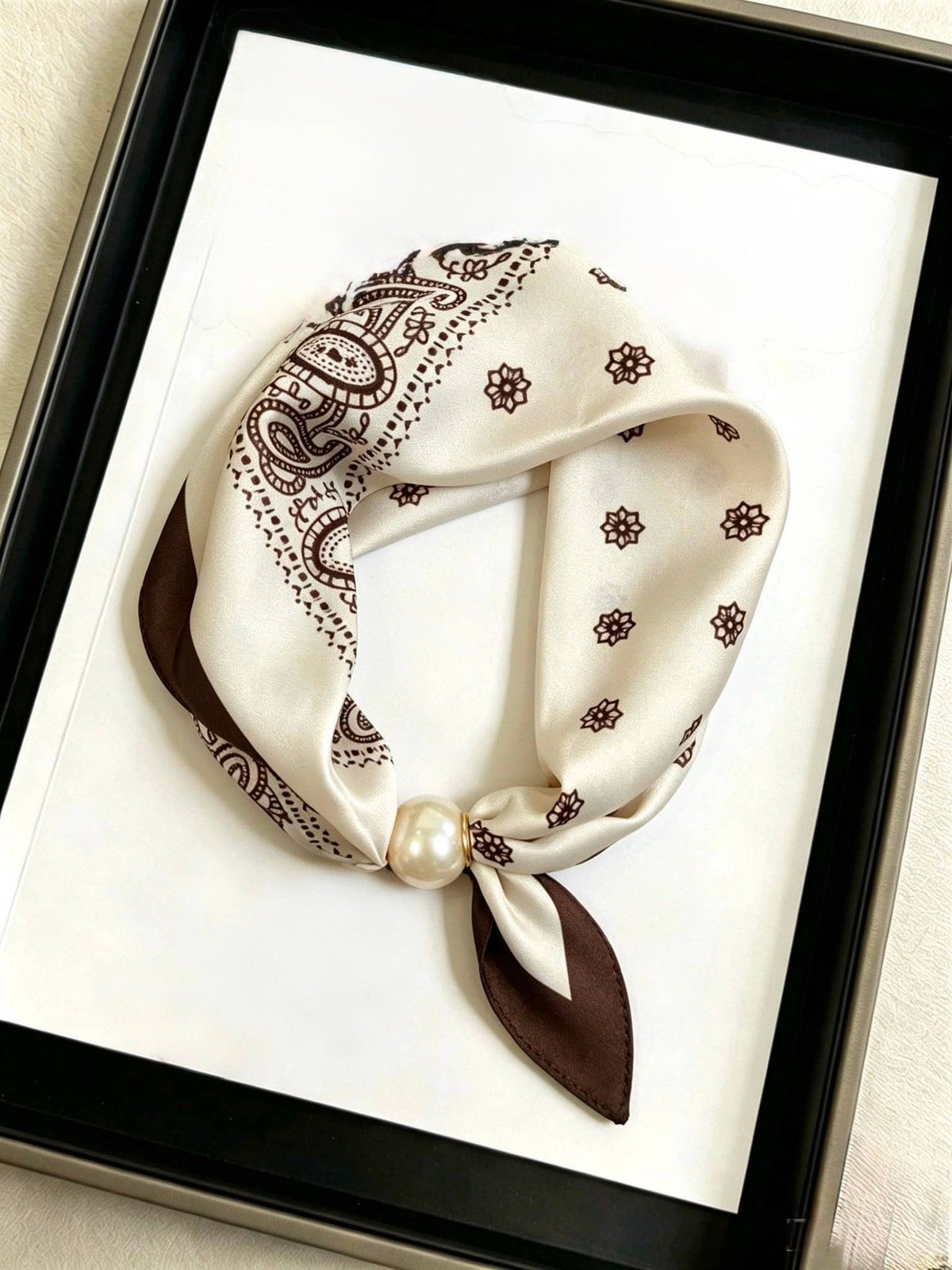 Satin scarf with magnetic pearl clasp