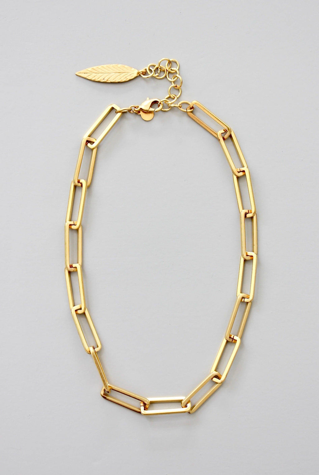 Matte gold paperclip chain necklace