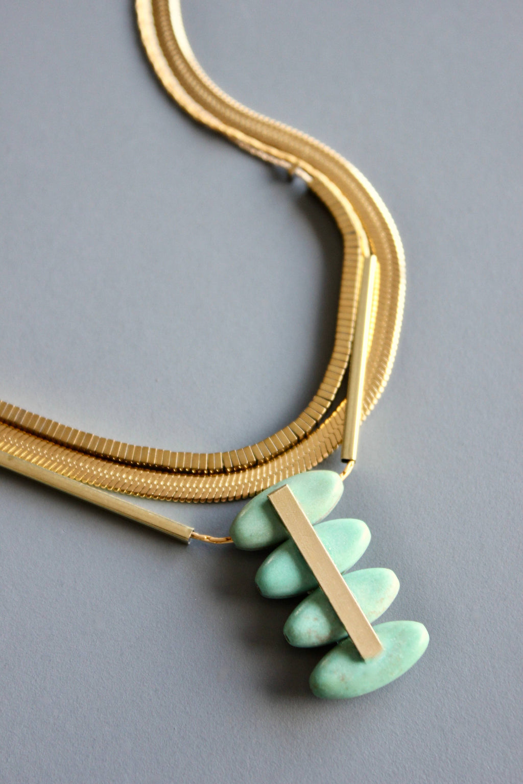 Triple strand chain