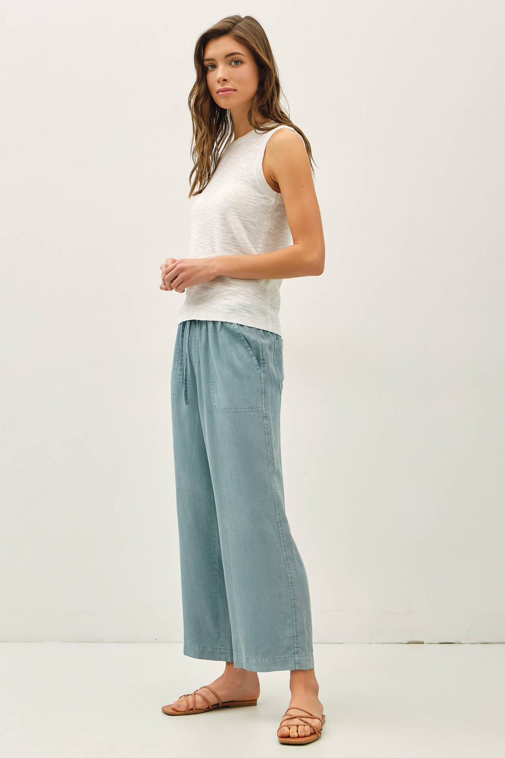 White Knit Sleeveless top
