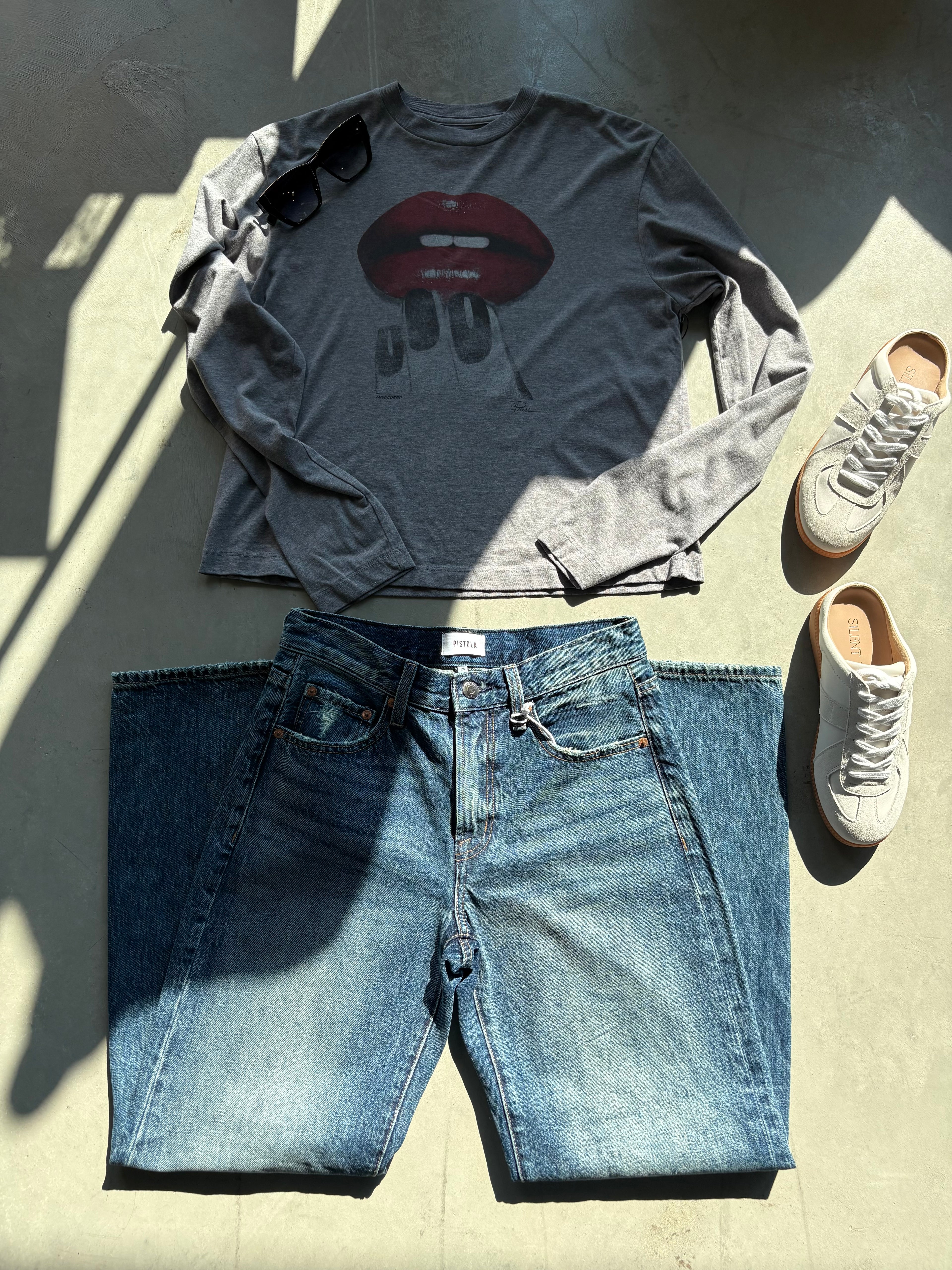 Manicured Sunday Long Sleeve Tee