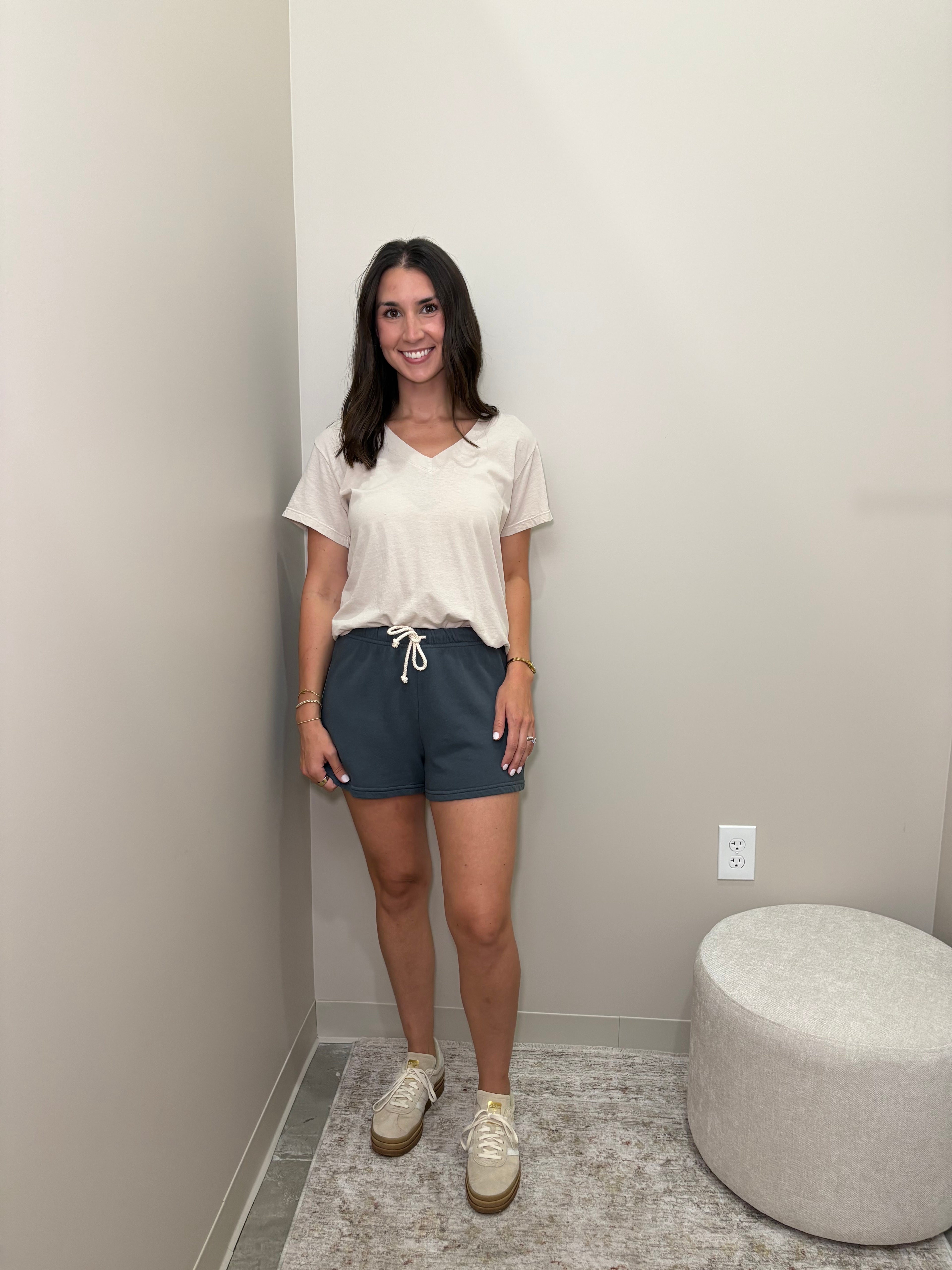 Hendrix Cream Boxy V Neck