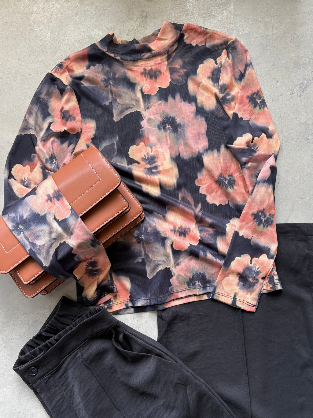 Garden Grit Sheer top