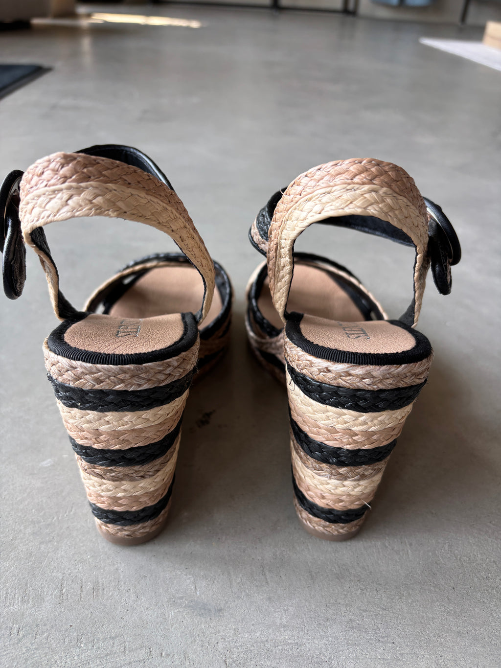 Black Multi Color Raffia Wedge