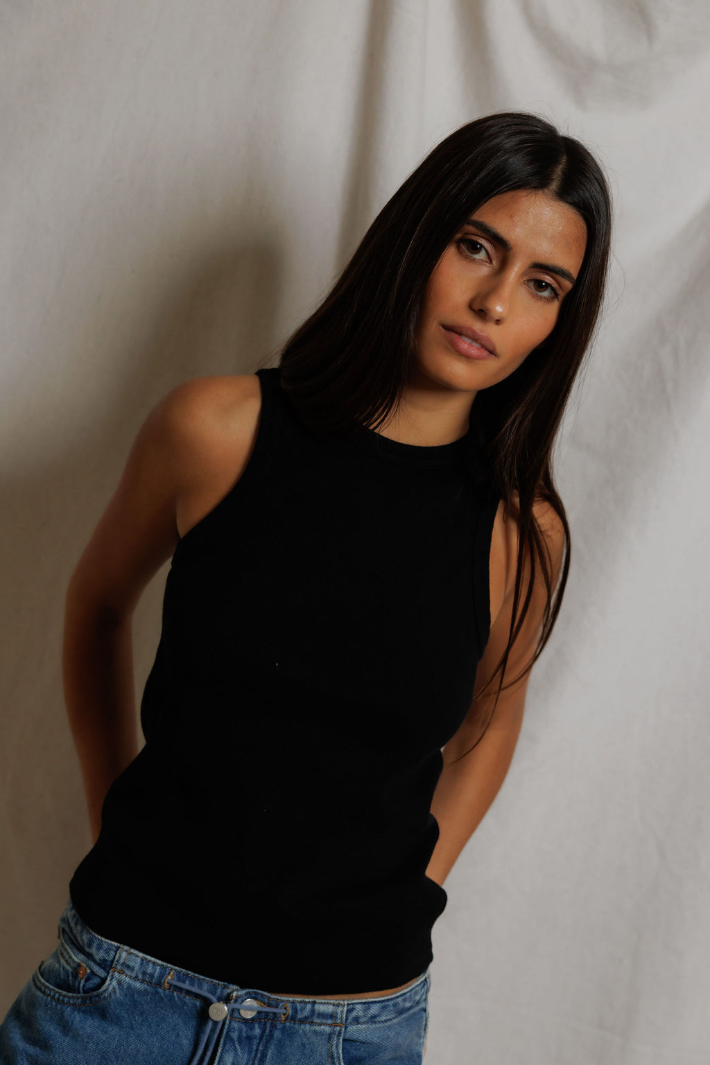 T359-Daphne - structured rib high neck tank