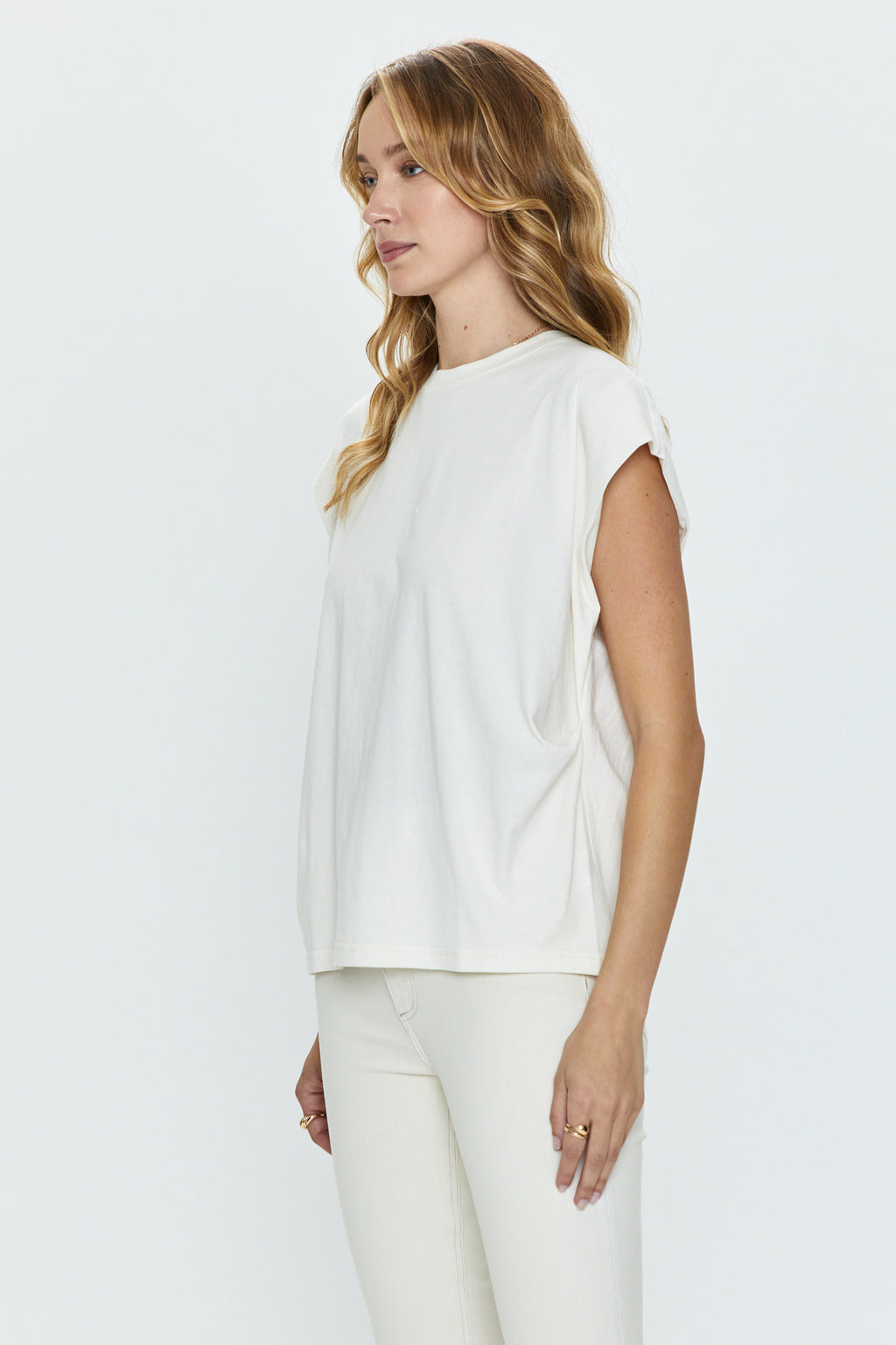 TRINA MUSCLE TEE