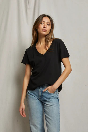 Black Hendrix V-Neck
