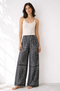 Printed wide-leg pants