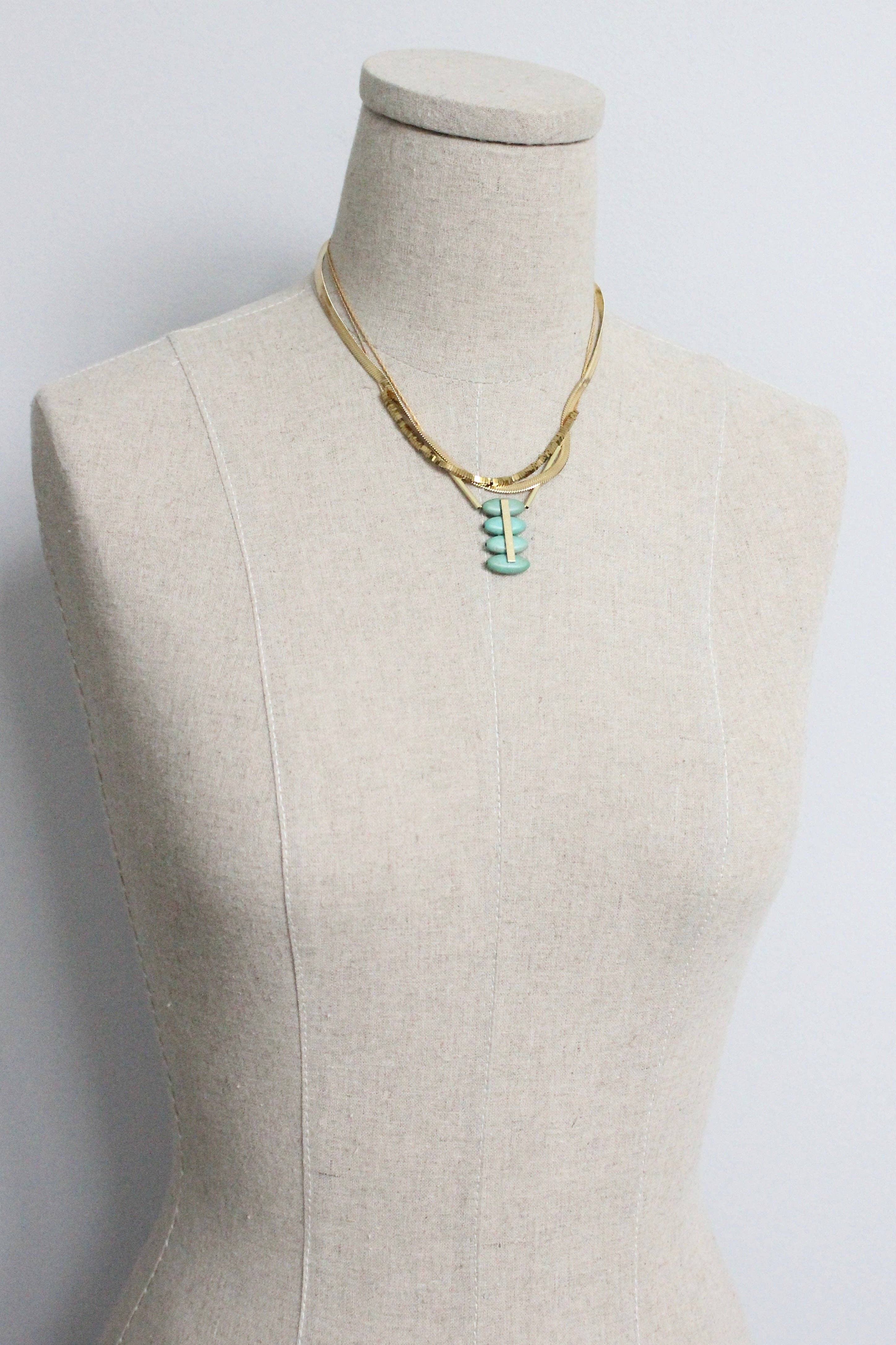 Triple strand chain