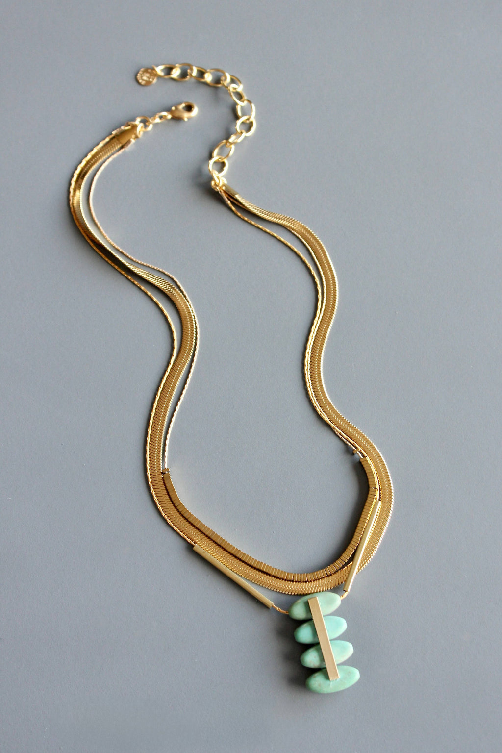 Triple strand chain