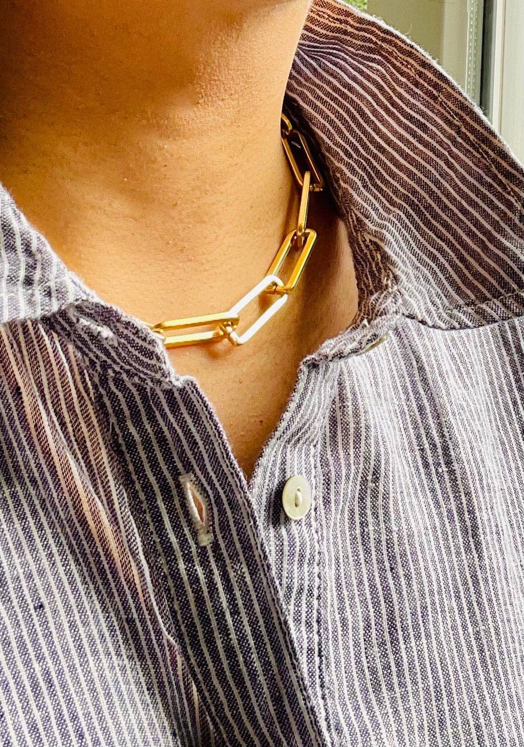 Matte gold paperclip chain necklace