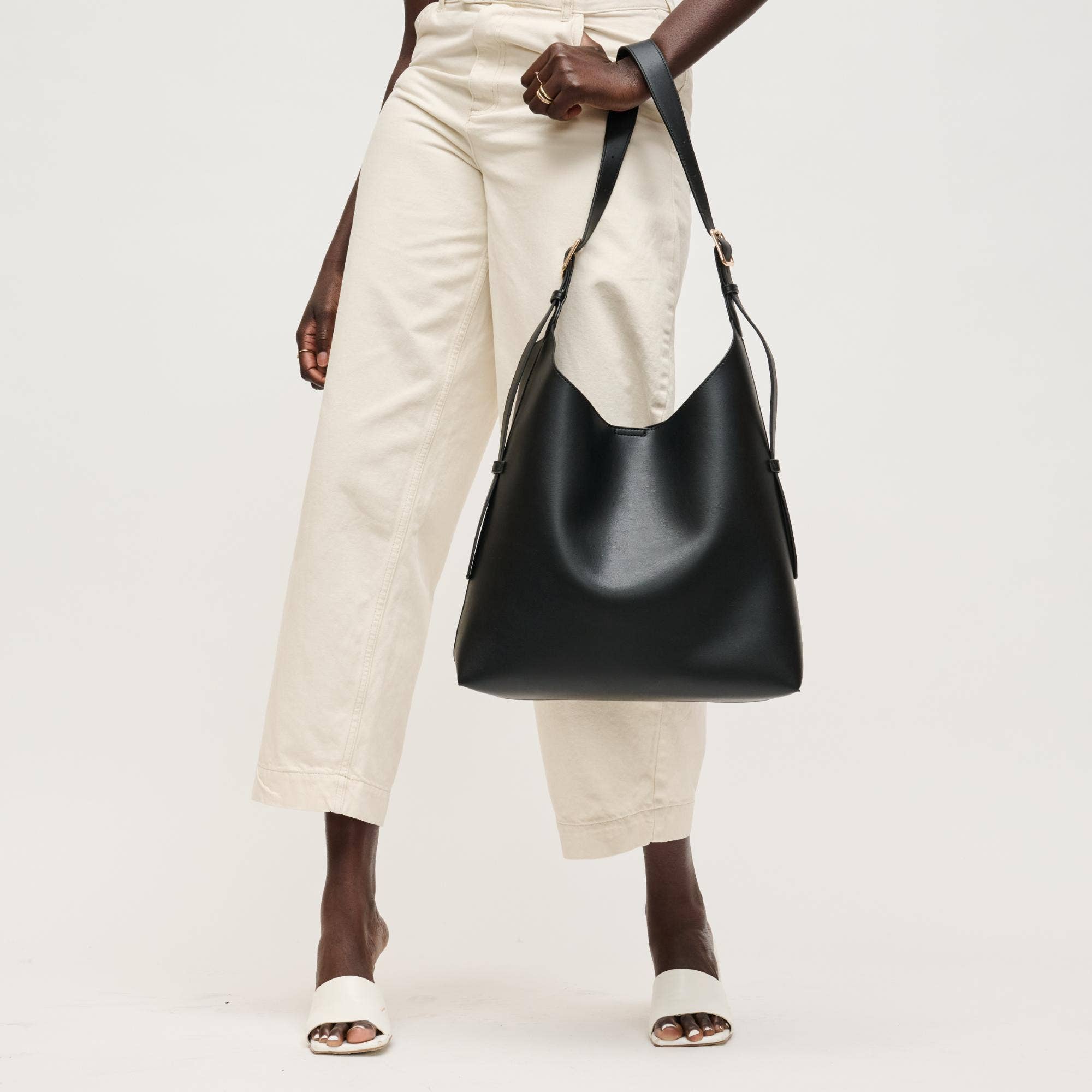 Black Maria Hobo